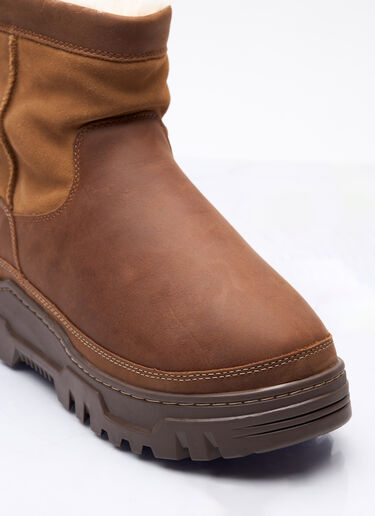 LN-CC® - UGG: Heritage Pull-On TrailGazer Boots - Brown UGG Heritage Pull-On TrailGazer Boots Brown ugg0158010
