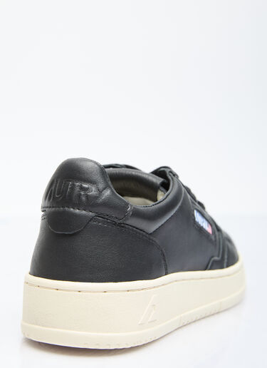 Autry Medalist Low Sneakers Black aut0256002