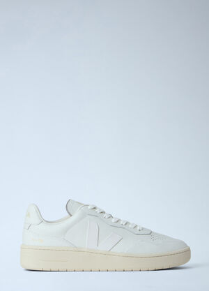 LN-CC® - Veja: V-90 Leather Sneakers - White Veja V-90 Leather Sneakers White vej0354001