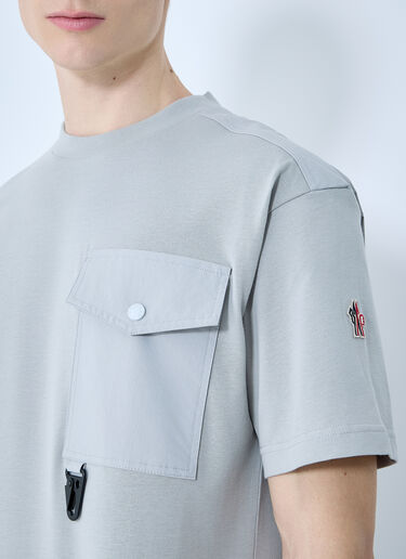 Moncler Grenoble Logo Motif T-Shirt Light Grey mog0159009