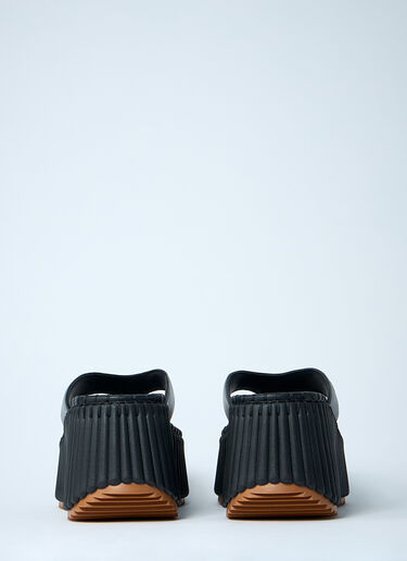 Chloé Nama Sandals Black chl0261031