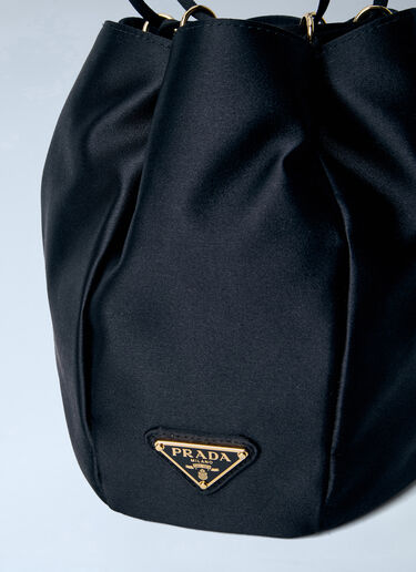Prada 缎面迷你水桶包 黑色 pra0264016