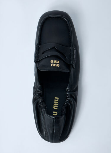 LN-CC® - Miu Miu: 徽标图案皮革乐福鞋 - 黑色 Miu Miu 徽标图案皮革乐福鞋 黑色 miu0262106