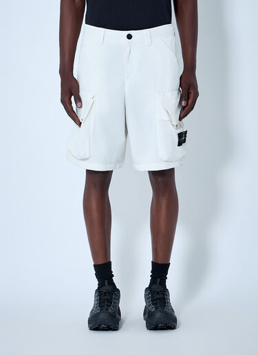 Stone Island Cargo Shorts with Flap Pockets Ivory sto0164095