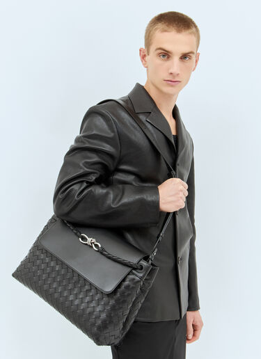 LN-CC® - Bottega Veneta: Medium Andiamo Messenger Bag - Black Bottega Veneta Medium Andiamo Messenger Bag Black bov0158014