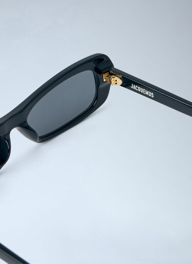 LN-CC® - Jacquemus: Les Lunettes Capri Sunglasses - Black Jacquemus Les Lunettes Capri Sunglasses Black jac0364018