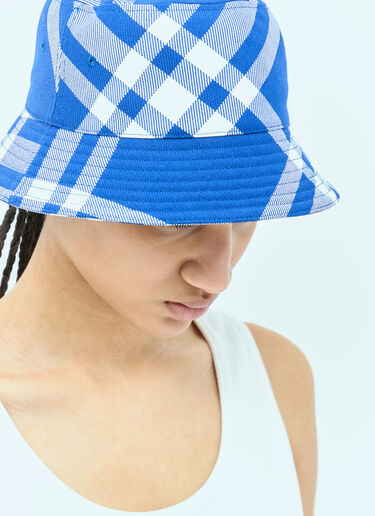 LN-CC® - Burberry: Check Bucket Hat - Blue Burberry Check Bucket Hat Blue bur0255004