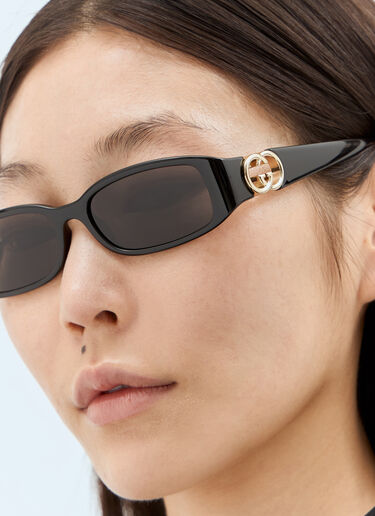 LN-CC® - Gucci: Rectangular Frame Sunglasses - Black Gucci Rectangular Frame Sunglasses Black gus0257002
