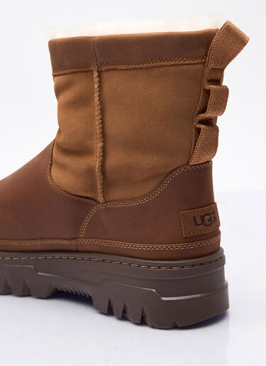 LN-CC® - UGG: Heritage Pull-On TrailGazer Boots - Brown UGG Heritage Pull-On TrailGazer Boots Brown ugg0158010
