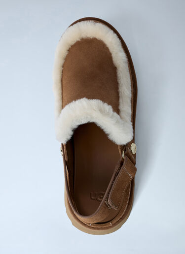 LN-CC® - UGG: Esmee Platform Clogs - Camel UGG Esmee Platform Clogs Camel ugg0362015