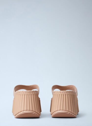 LN-CC® - Chloé: Nama Wedge Sandals - Beige Chloé Nama Wedge Sandals Beige chl0264033