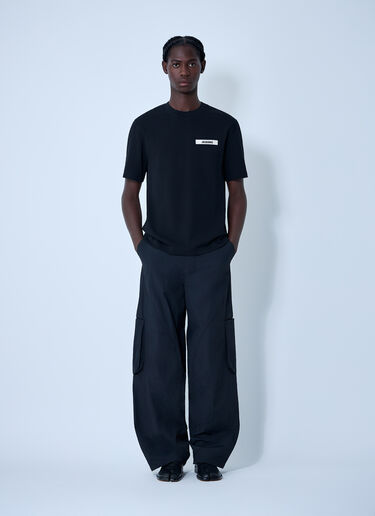 LN-CC® - Jacquemus: Le T-Shirt Gros Grain - Black Jacquemus Le T-Shirt Gros Grain Black jac0162011