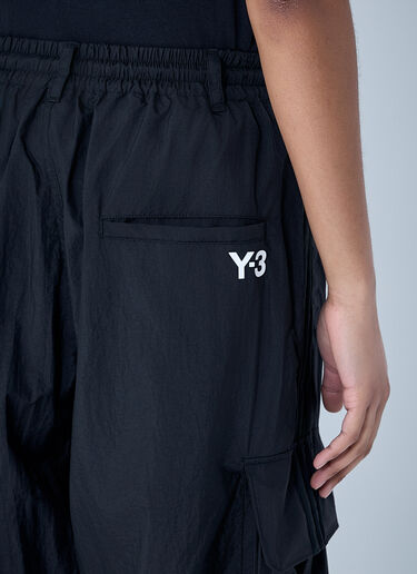 LN-CC® - Y-3: Nylon Wired Cargo Pants - Black Y-3 Nylon Wired Cargo Pants Black yyy0364015