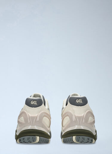 LN-CC® - Asics: Gel-Resolution 5 Sneakers - Cream Asics Gel-Resolution 5 Sneakers Cream asi0364021