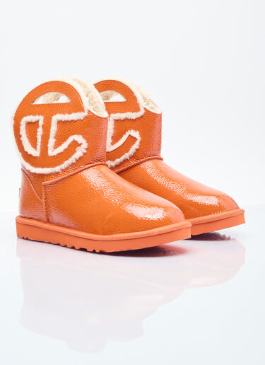 LN-CC® - UGG x Telfar: UGG x Telfar Logo Mini Crinkle - Orange UGG x Telfar UGG x Telfar Logo Mini Crinkle Orange ugt0354018