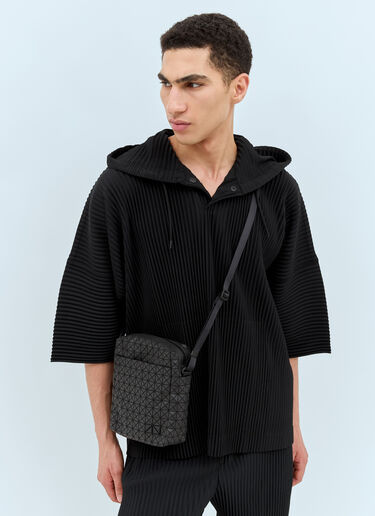 LN-CC® - Bao Bao Issey Miyake: Voyager One-Tone Shoulder Bag - Black Bao Bao Issey Miyake Voyager One-Tone Shoulder Bag Black bao0158002