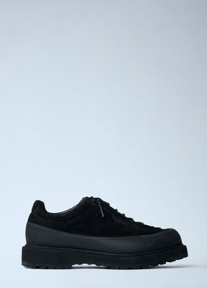 LN-CC® - Stone Island: Logo Patch Sneakers - Black Stone Island Logo Patch Sneakers Black sto0162061