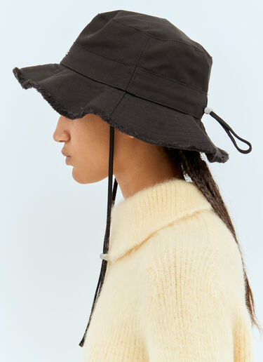 LN-CC® - Jacquemus: Le Bob Artichaut Hat - Black Jacquemus Le Bob Artichaut Hat Black jac0351004