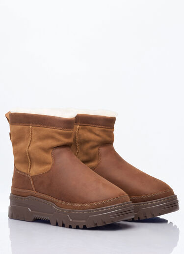 LN-CC® - UGG: Heritage Pull-On TrailGazer Boots - Brown UGG Heritage Pull-On TrailGazer Boots Brown ugg0158010