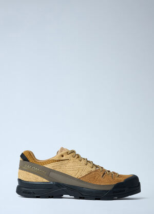 LN-CC® - Salomon: X-ALP Sneakers - Camel Salomon X-ALP Sneakers Camel sal0362010