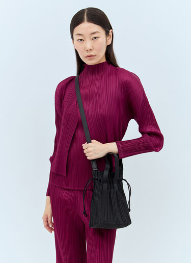LN-CC® - Pleats Please Issey Miyake: Pleats Handbag - Black Pleats Please Issey Miyake Pleats Handbag Black plp0257017