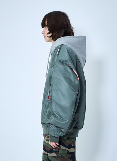 LN-CC® - VETEMENTS: フード付きボンバージャケット - グリーン VETEMENTS フード付きボンバージャケット グリーン vet0164006