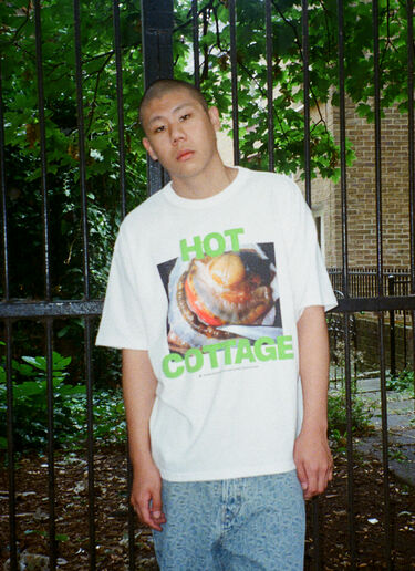 LN-CC® - BEAMS: BEAMS T x LN-CC T-Shirt With Artwork By Ed Davis - White BEAMS BEAMS T x LN-CC T-Shirt With Artwork By Ed Davis White bms0158010