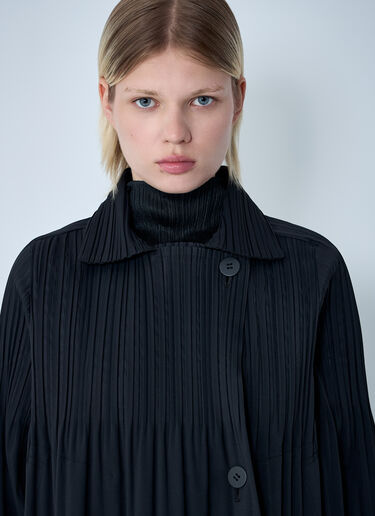 LN-CC® - Pleats Please Issey Miyake: Pleated Smooth Coat - Black Pleats Please Issey Miyake Pleated Smooth Coat Black plp0260014