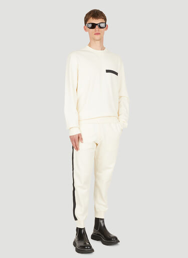 Alexander McQueen Logo Patch Sweatshirt Cream amq0150002