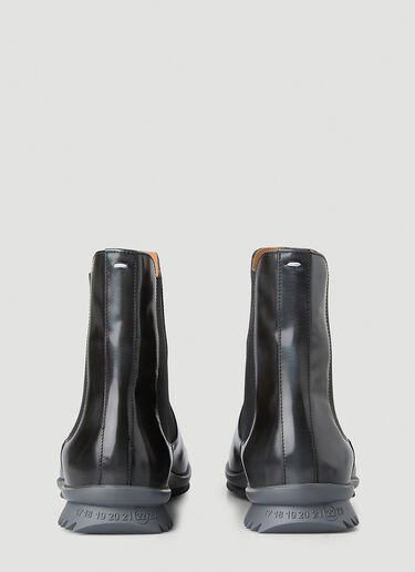 LN-CC® - Maison Margiela: Brushed Chelsea Boots - Black Maison Margiela Brushed Chelsea Boots Black mla0148024