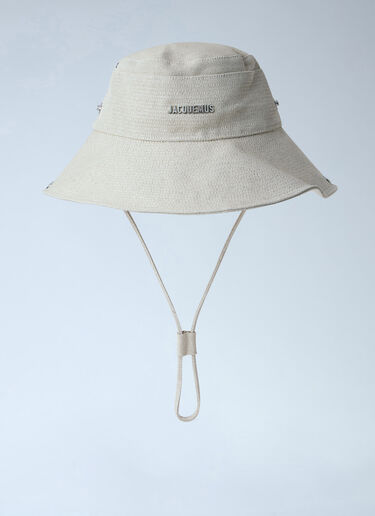 LN-CC® - Jacquemus: Le Bob De-Nîmes Bucket Hat - White Jacquemus Le Bob De-Nîmes Bucket Hat White jac0264002
